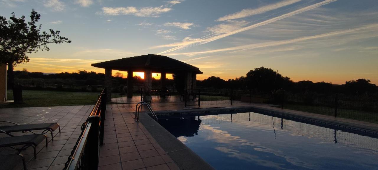 El Toril Glamping Experience Vila Parrillas Exterior foto